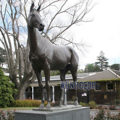 Life Size Lifelike Metal Animal Bronze English Thoroughbred Horse Statue