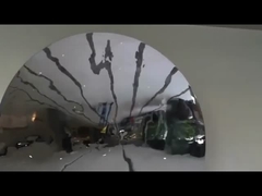 Patung Baja Tahan Karat