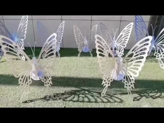 Patung Baja Tahan Karat